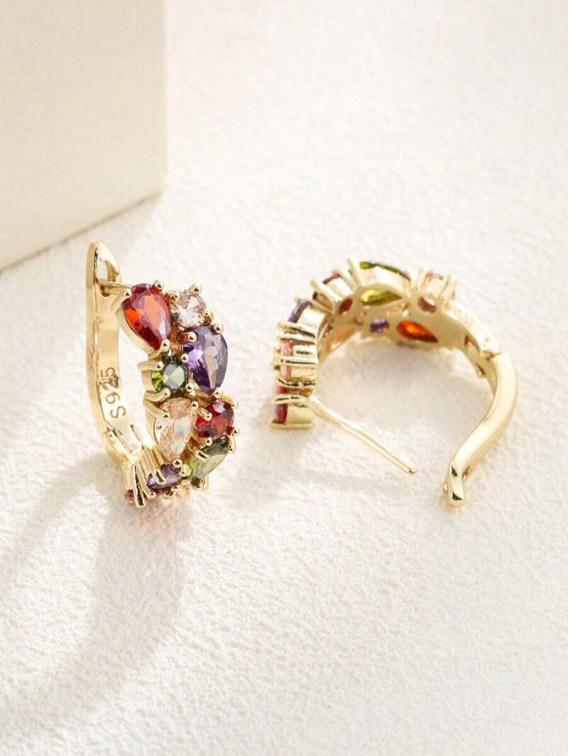 Bogato-zdobione-kolczyki-ze-stali-nierdzewnej-w-zlotym-kolorze-platerowane-srebrem-925-wysadzane-wielobarwnymi-kamieniami-4.jpg Bogato zdobione kolczyki ze stali nierdzewnej w zlotym kolorze platerowane srebrem 925 wysadzane wielobarwnymi kamieniami 4