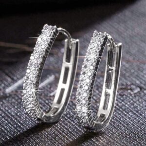 eleganskie kolczyki stal nierdzewna kolor srebrny ozdobione cyrkoniami w ciekawym ksztalcie 2