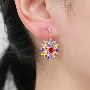 Kolczyki ze stali szlachetnej różowe złoto kwiatek wielokolorowe cyrkonie