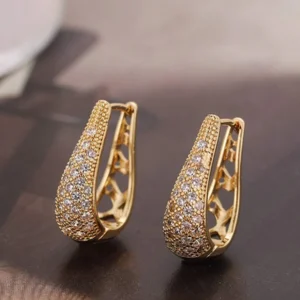 Kolczyki Obręcze z Cyrkoniami w kolorze złotym - stal nierdzewna