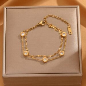 Pozłacane kolczyki z cyrkoniami i podwójnym łańcuszkiem